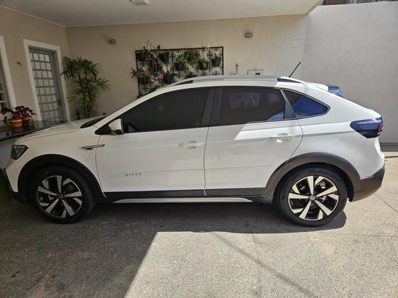 VOLKSWAGEN NIVUS 1.0 200 TSI TOTAL FLEX HIGHLINE AUTOMÁTICO VOLKSWAGEN NIVUS 1.0 200 TSI TOTAL FLEX HIGHLINE AUTOMÁTICO